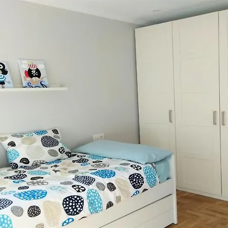 Piso * Luanco